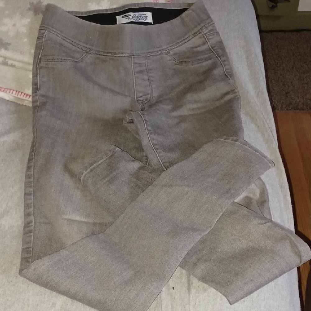 😁2/$10 Old Navy Pull Up Leggings